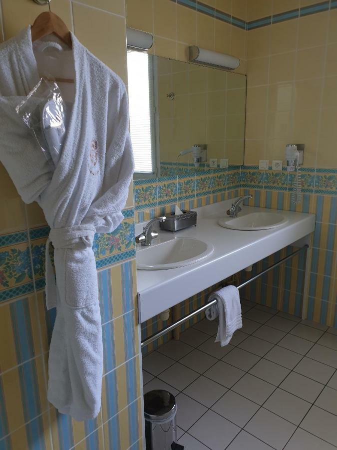 Hotel Pedagogique Coeur D'Apcher แซงต์-เชลี-ดัปเชร์ ภายนอก รูปภาพ