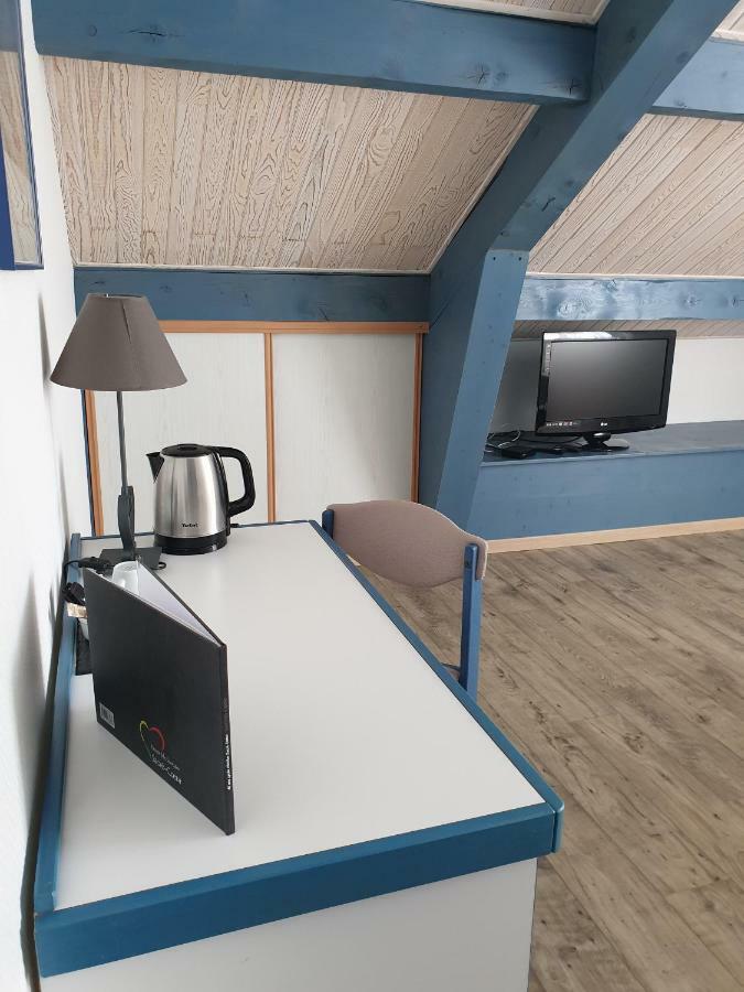 Hotel Pedagogique Coeur D'Apcher แซงต์-เชลี-ดัปเชร์ ภายนอก รูปภาพ
